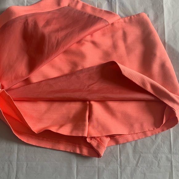 🌸 TopShop Petite Pink Mini Skort - Size 6, Elevate Your Summer or Party Look!🌸 - Picture 11 of 12